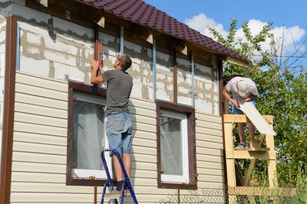 Cost of Handyman Siding Repair in Orange Park