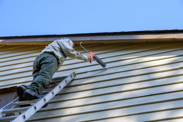 Cost of Vinyl Siding Caulk Repair in Orange Park